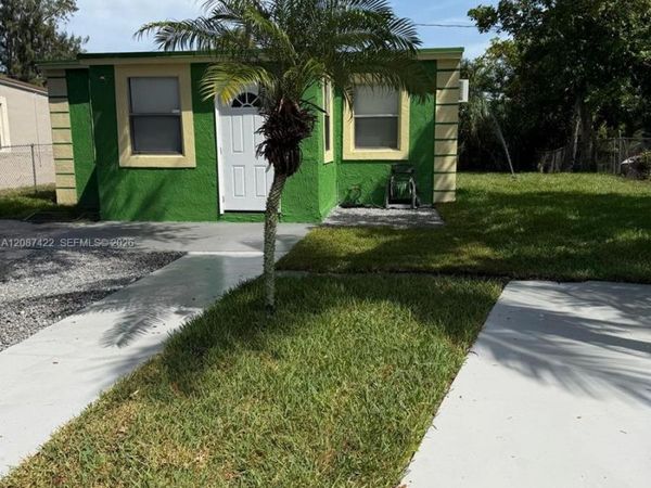1810 Rutland St, Opa-Locka, FL 33054
