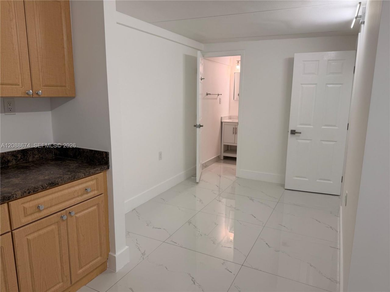 3354 NW 50th St, Unit 2, Miami, FL 33142 Photo
