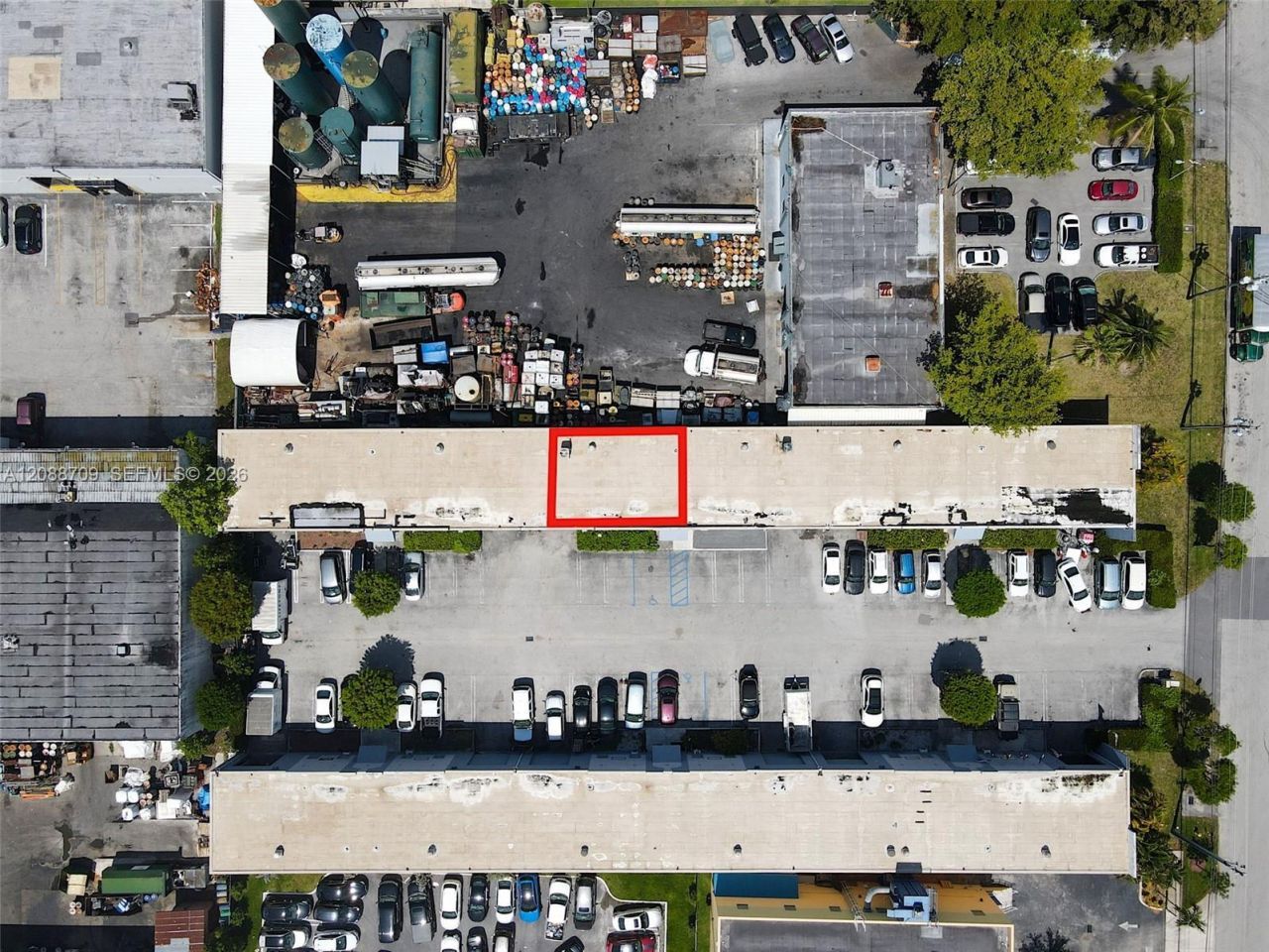 8450 NW 68 St, Doral, FL 33166 Photo