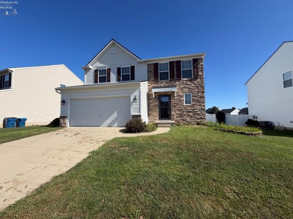 6510 Buttercup, Lorain, OH 44053