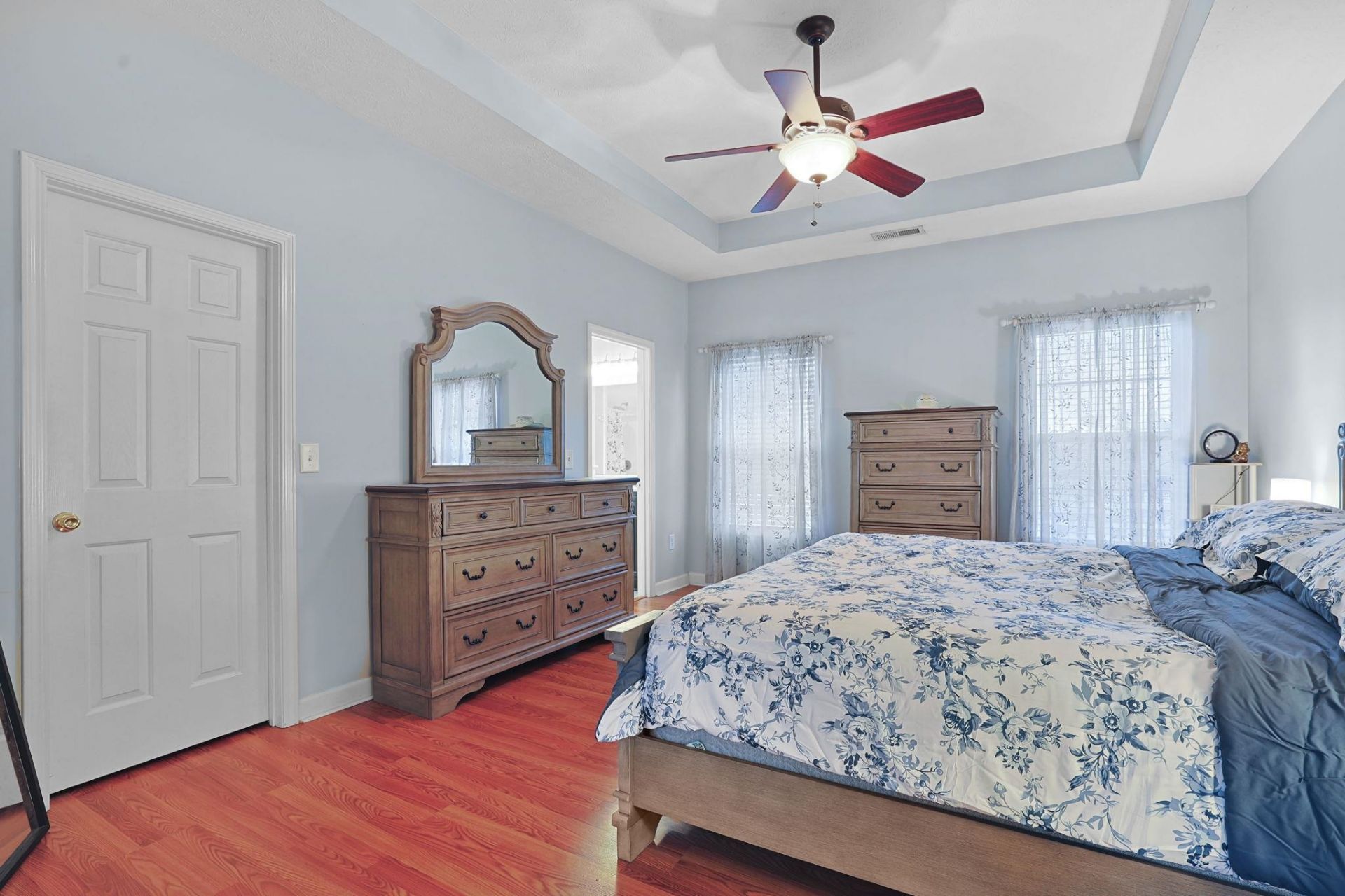 1051 University Forest Dr. Photo 16