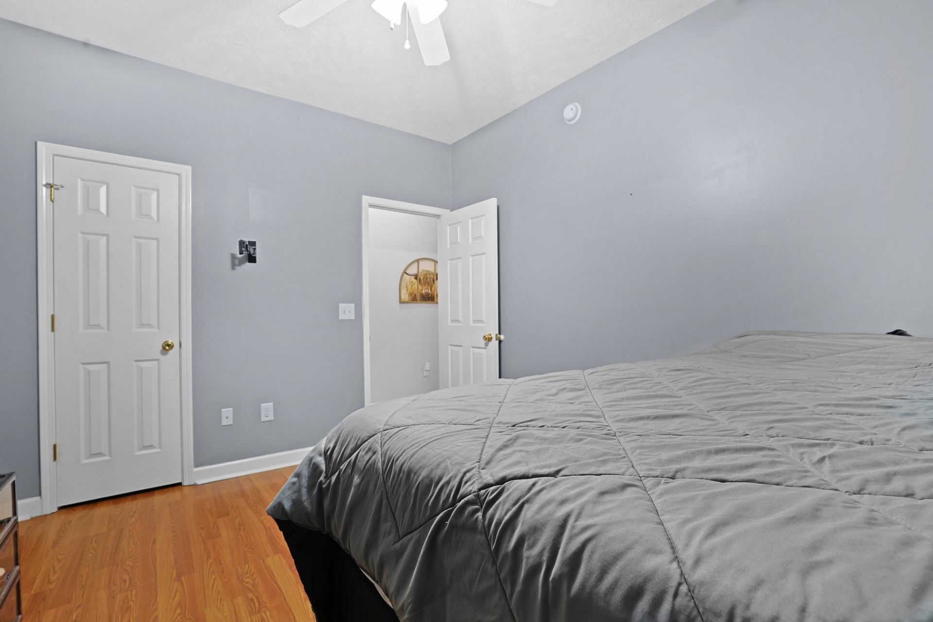 1051 University Forest Dr. Photo 20