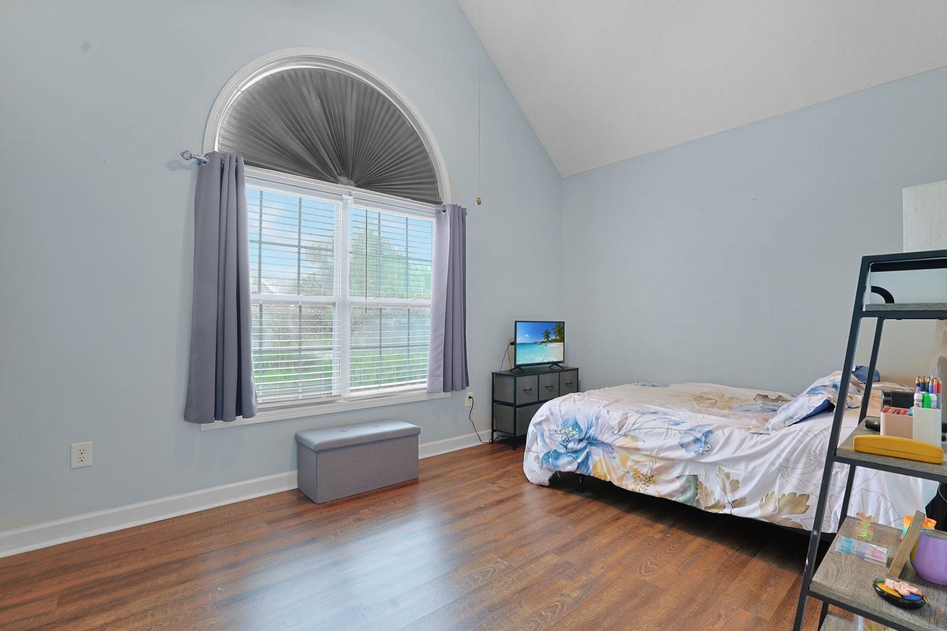 1051 University Forest Dr. Photo 22