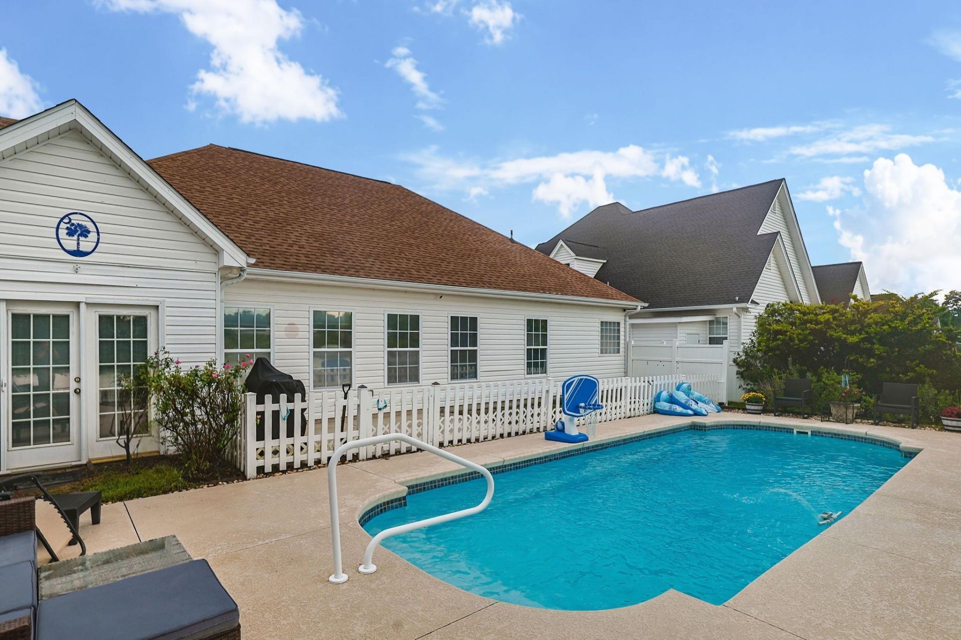 1051 University Forest Dr. Photo 34
