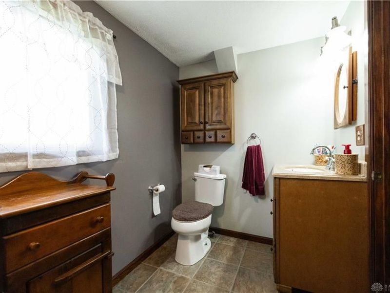 1120 S Bird Road, Springfield, OH 45505 Photo 18