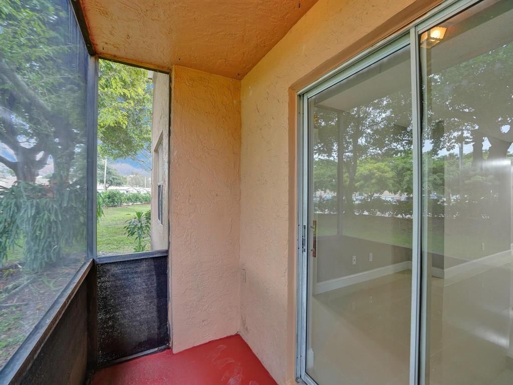 821 NW 103rd Avenue, Unit 104, Pembroke Pines, FL 33026 Photo