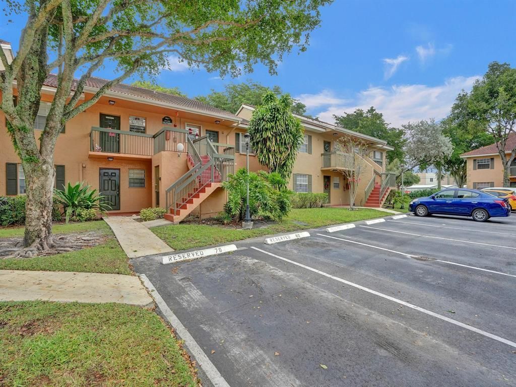 821 NW 103rd Avenue, Unit 104, Pembroke Pines, FL 33026 Photo