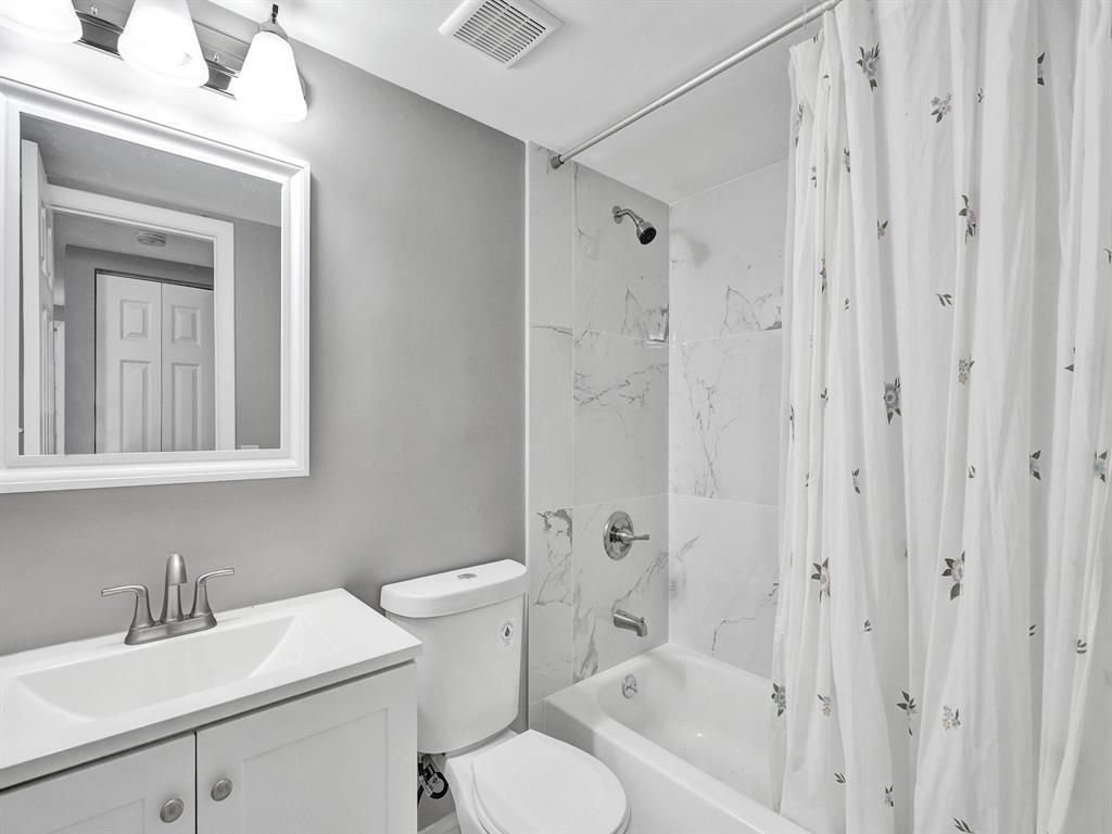 821 NW 103rd Avenue, Unit 104, Pembroke Pines, FL 33026 Photo