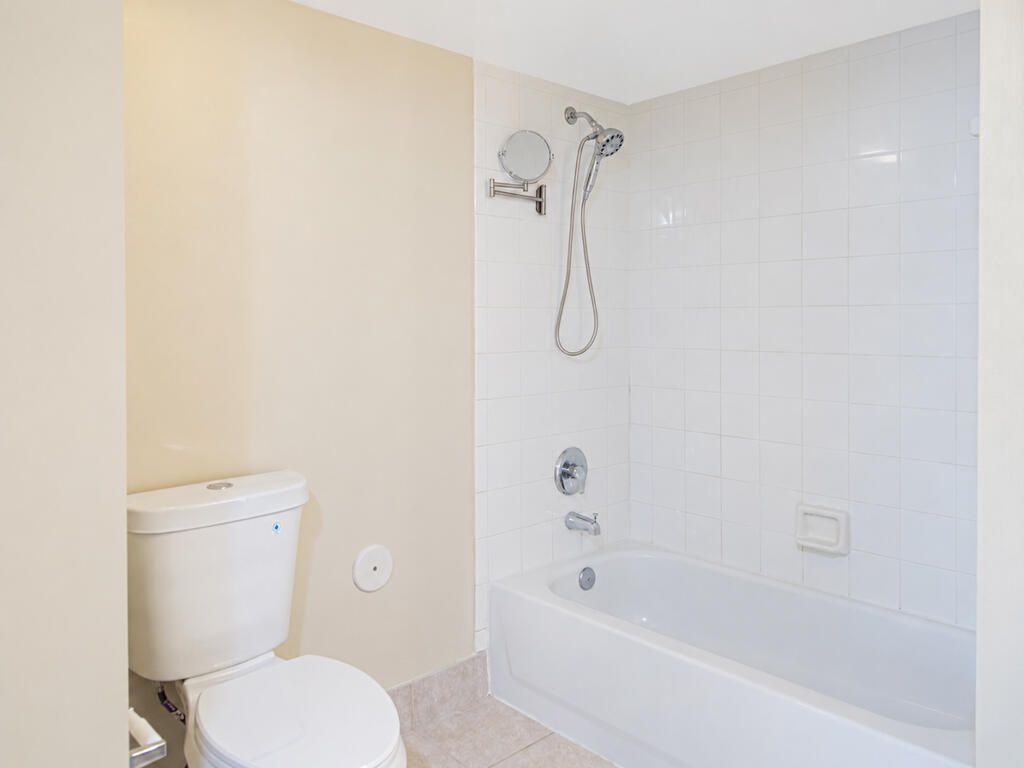 100 Crestwood Court N, Unit 109, Royal Palm Beach, FL 33411 Photo