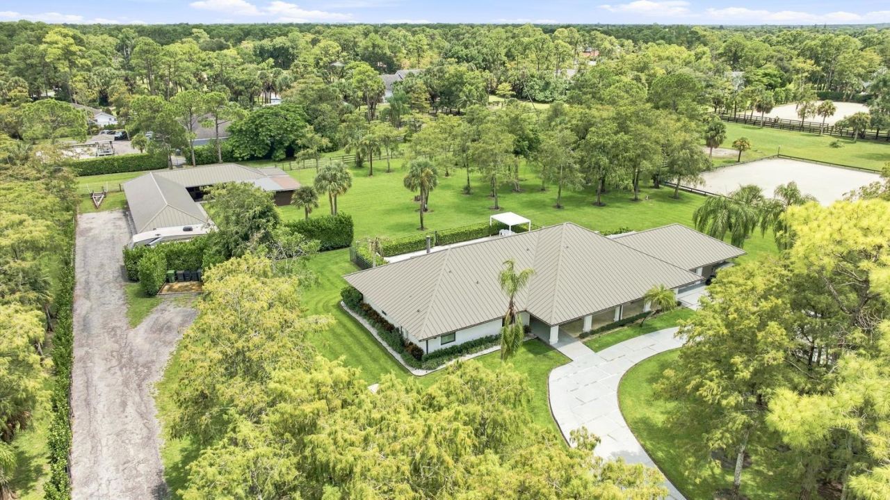 14902 Paddock Drive, Wellington, FL 33414 Photo