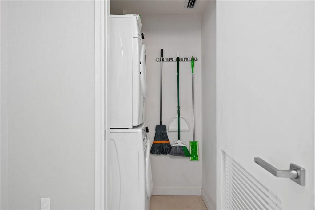 401 N Birch Road, Unit 609, Fort Lauderdale, FL 33304 Photo