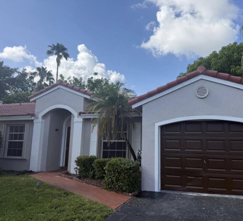 1306 NW 125th Terrace, Sunrise, FL 33323 Main Photo