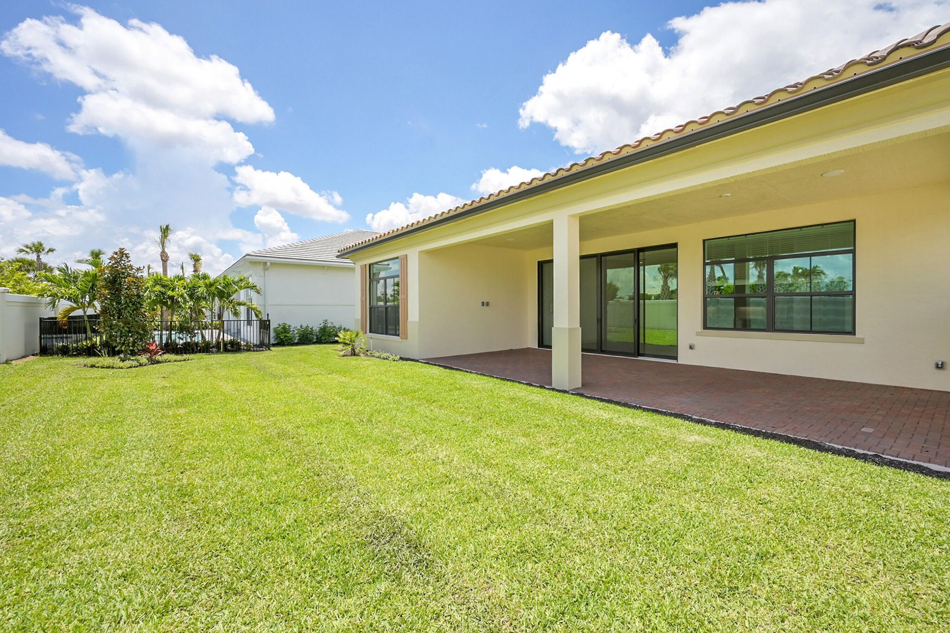 9528 St. Germain Drive, Palm Beach Gardens, FL 33412 Photo