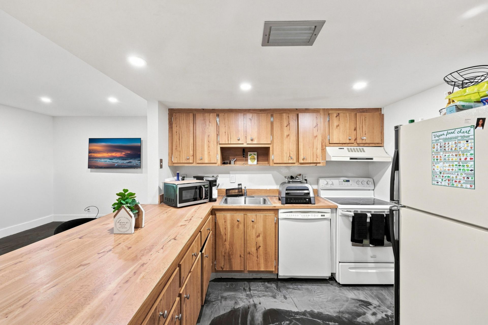 1739 NW 80th Avenue, Unit E, Margate, FL 33063 Photo