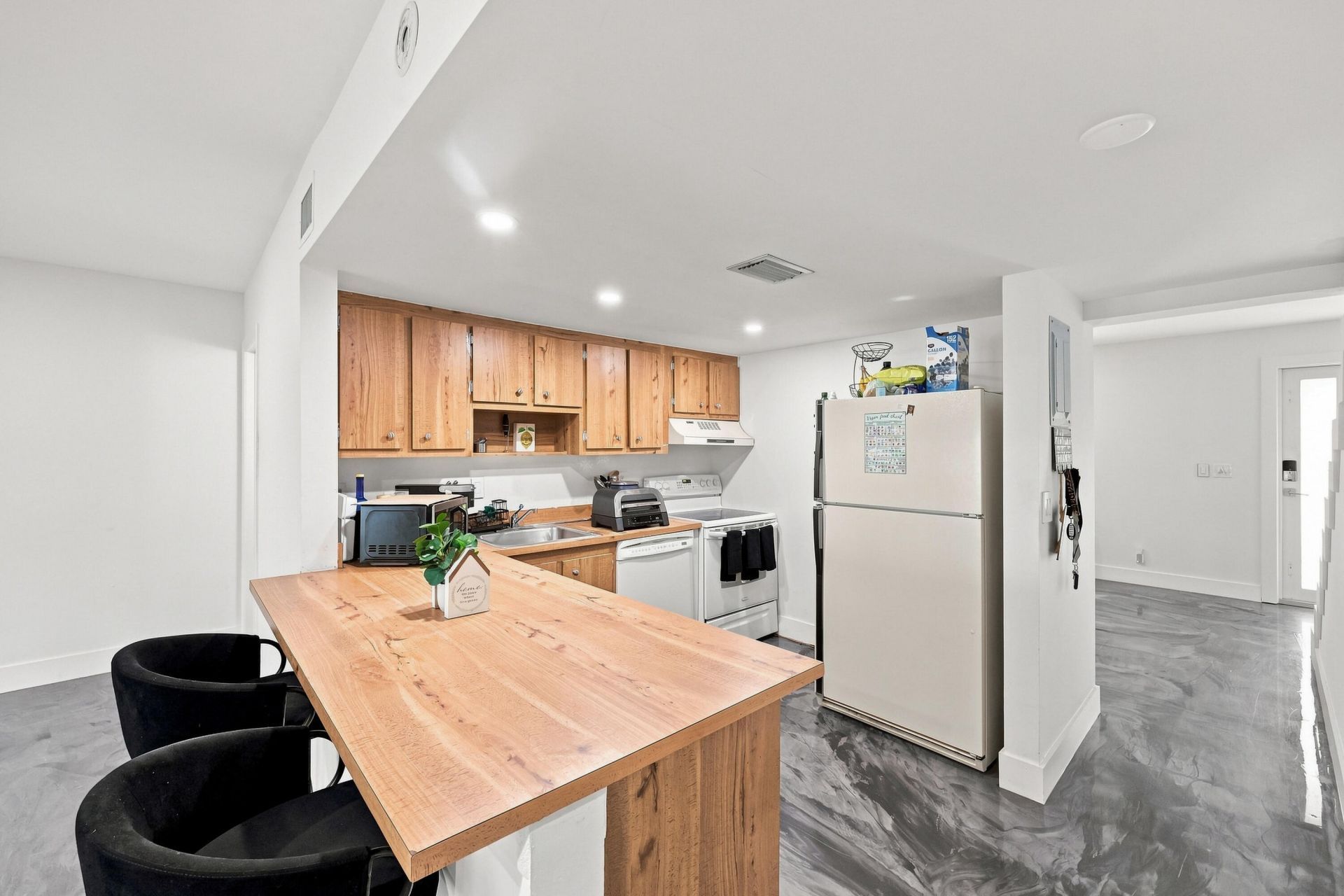 1739 NW 80th Avenue, Unit E, Margate, FL 33063 Photo