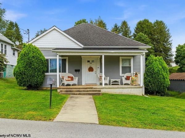 434 James Street, Bridgeport, WV 26330