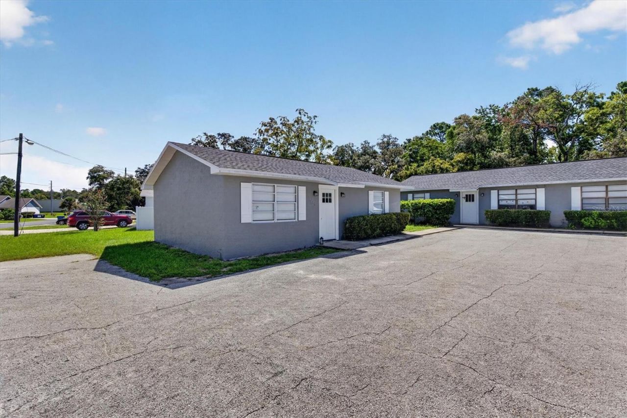 10430 Chalmer Street, Spring Hill, FL 34608 Photo