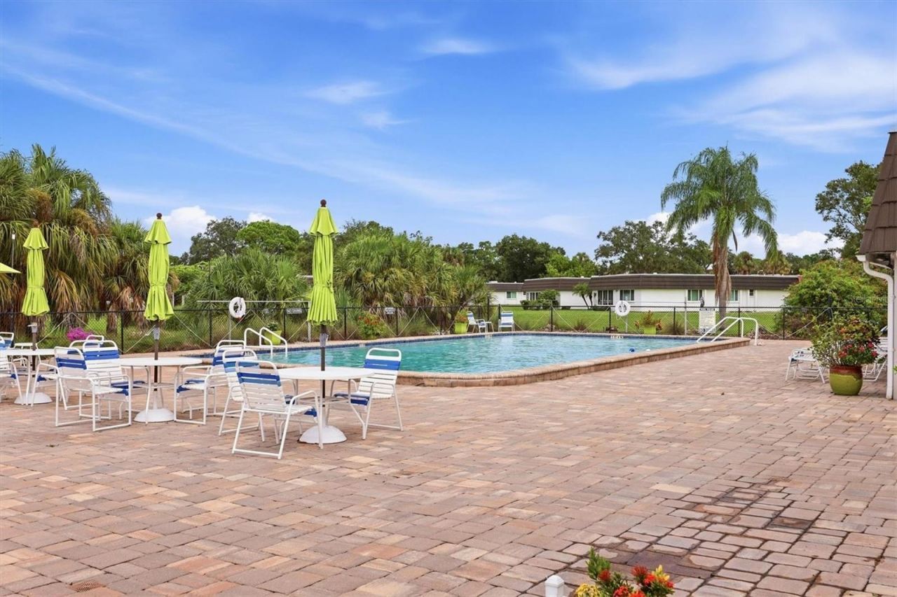 1141 Merle Way, Unit 14, Sarasota, FL 34232 Photo