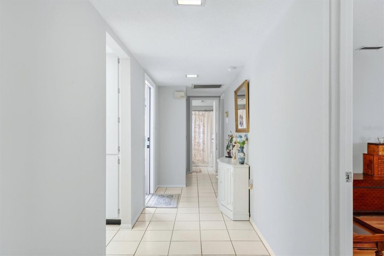 1141 Merle Way, Unit 14, Sarasota, FL 34232 Photo