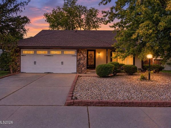 2580 Meadowbrook Lane, Carson City, NV 89701