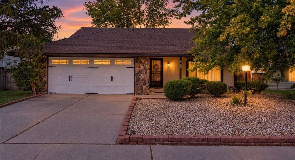 2580 Meadowbrook Lane, Carson City, NV 89701 Photo