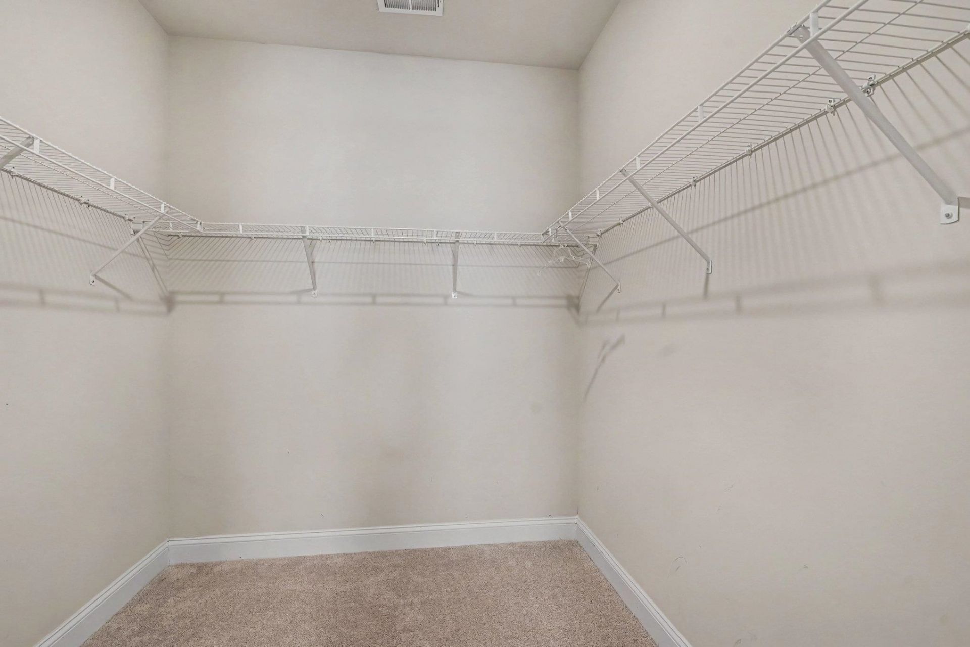 490 Calhoun Falls Dr. Photo 16