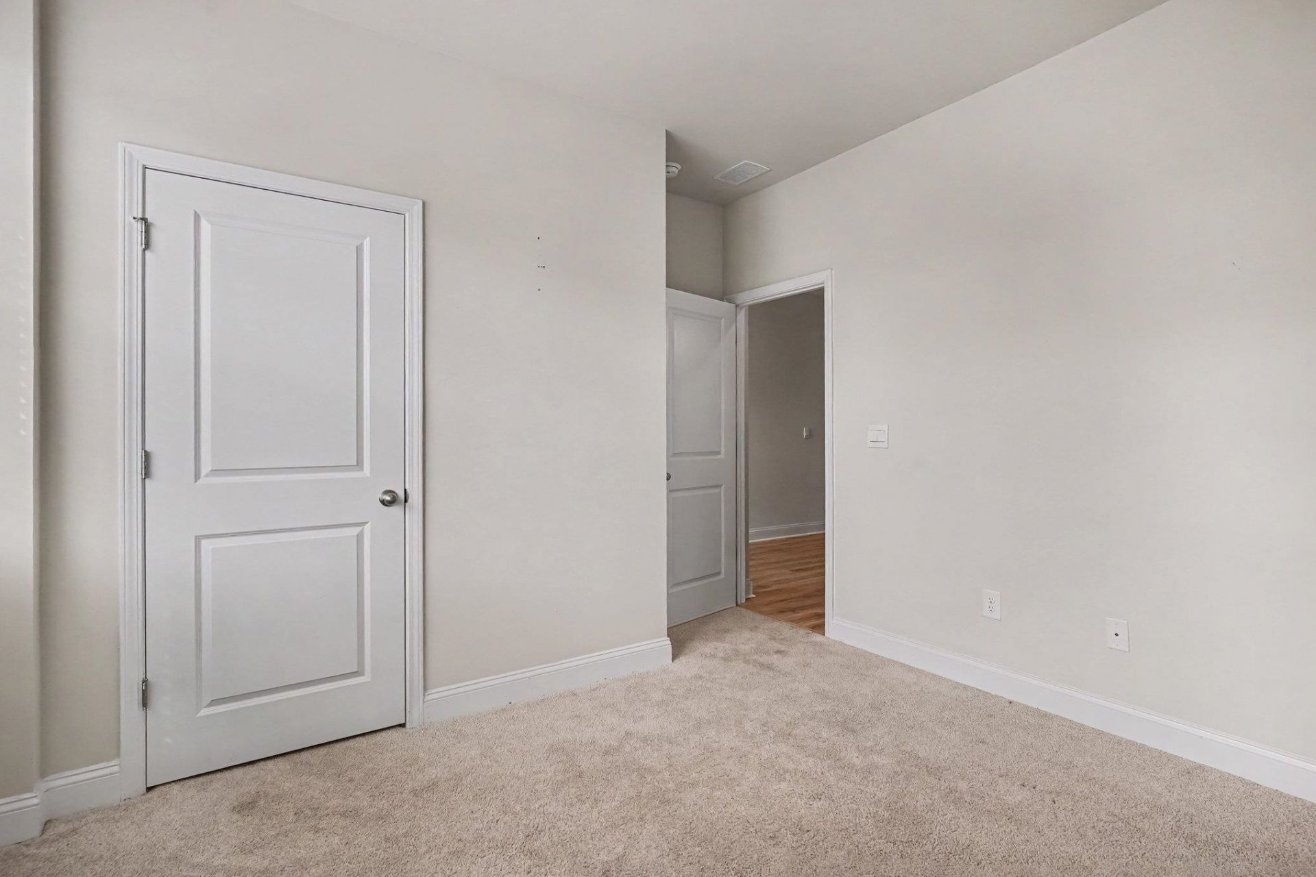 490 Calhoun Falls Dr. Photo 18