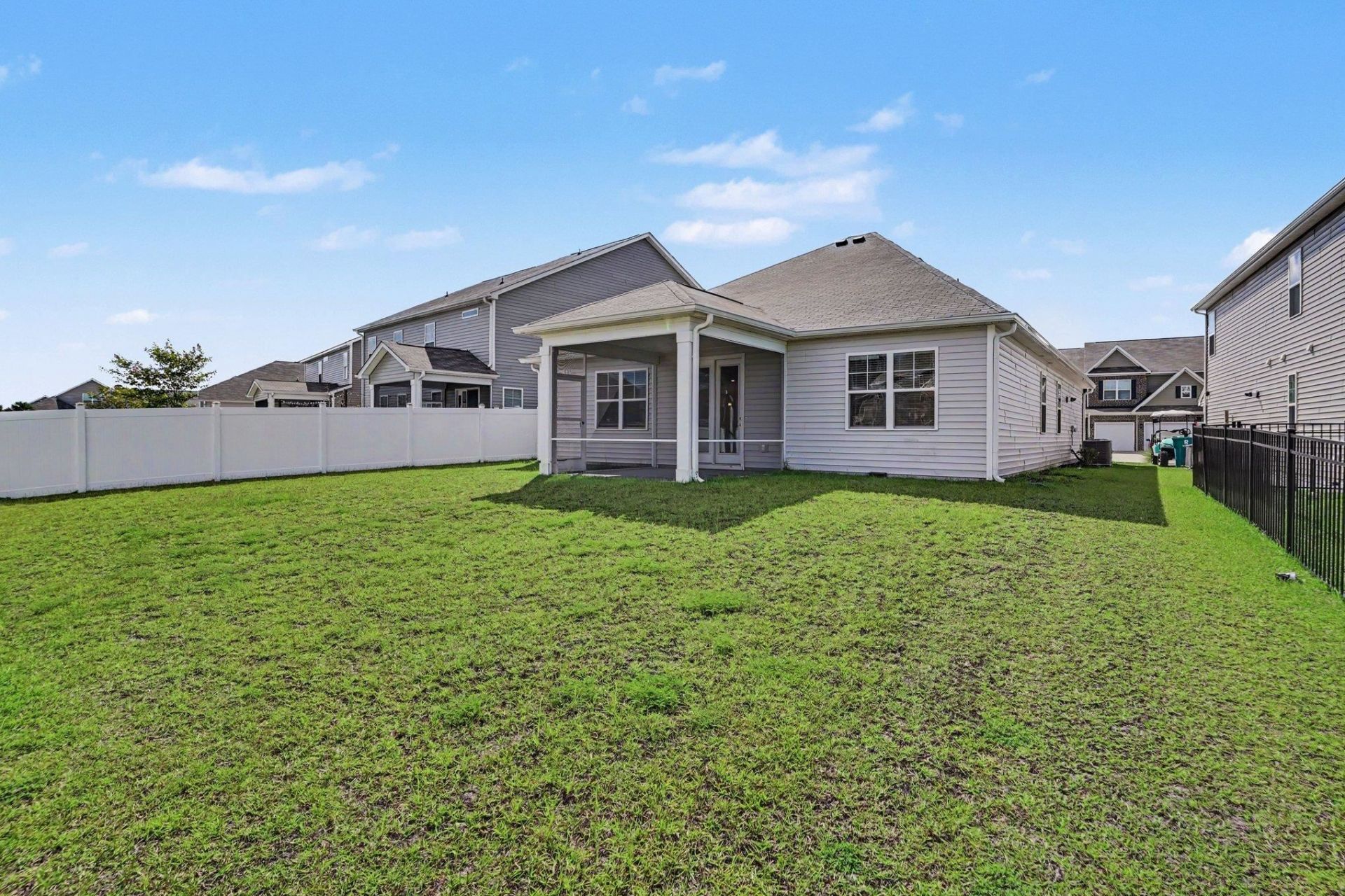 490 Calhoun Falls Dr. Photo 33