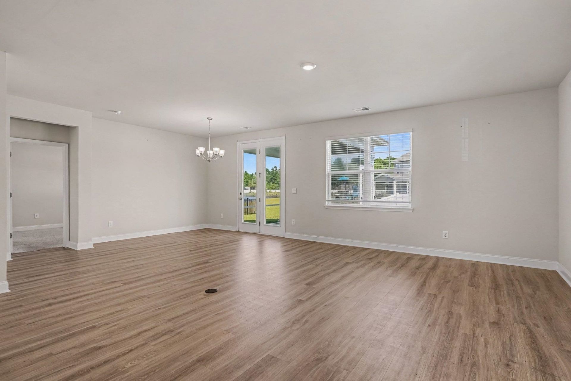 490 Calhoun Falls Dr. Photo 6