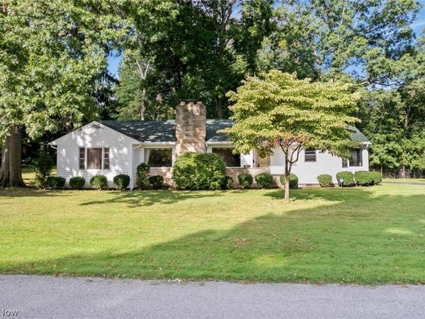 114 7th Street NE, Barberton, OH 44203