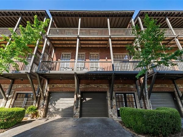 225 Founders Mill Court, Roswell, GA 30075