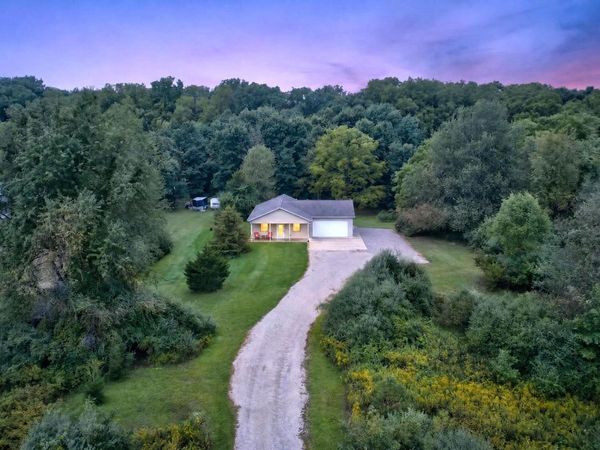 10218 Shady Oak Shores, Jerome, MI 49249