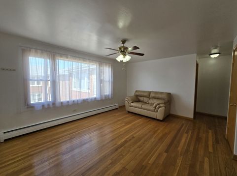 Main Photo