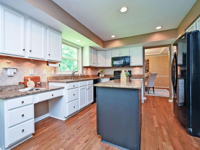 935 Paxton Lake Cove, Miami Township, OH 45140 Photo 14