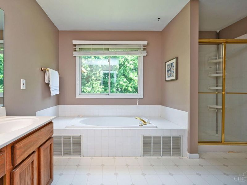 935 Paxton Lake Cove, Miami Township, OH 45140 Photo 26