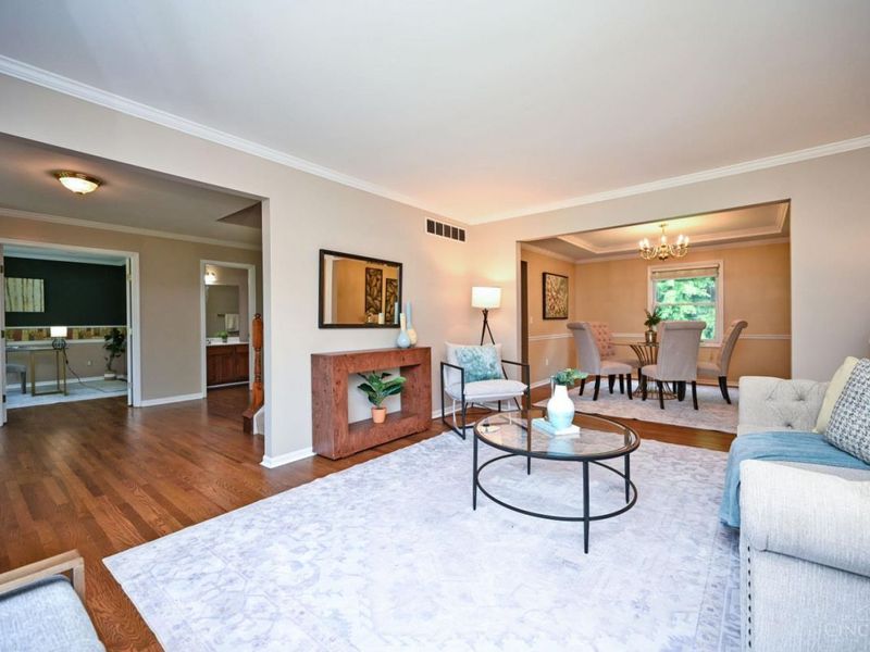 935 Paxton Lake Cove, Miami Township, OH 45140 Photo 8