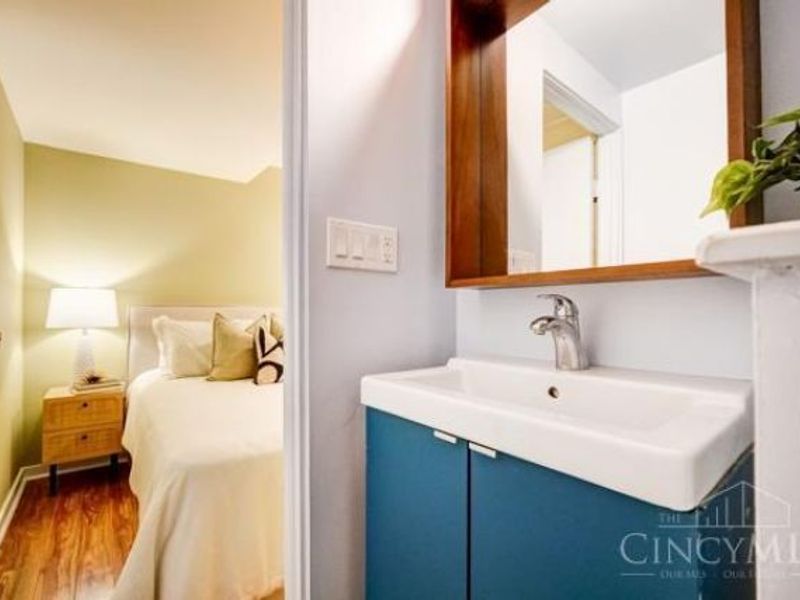 413 Milton Street, Unit 1, Cincinnati, OH 45202 Photo 13