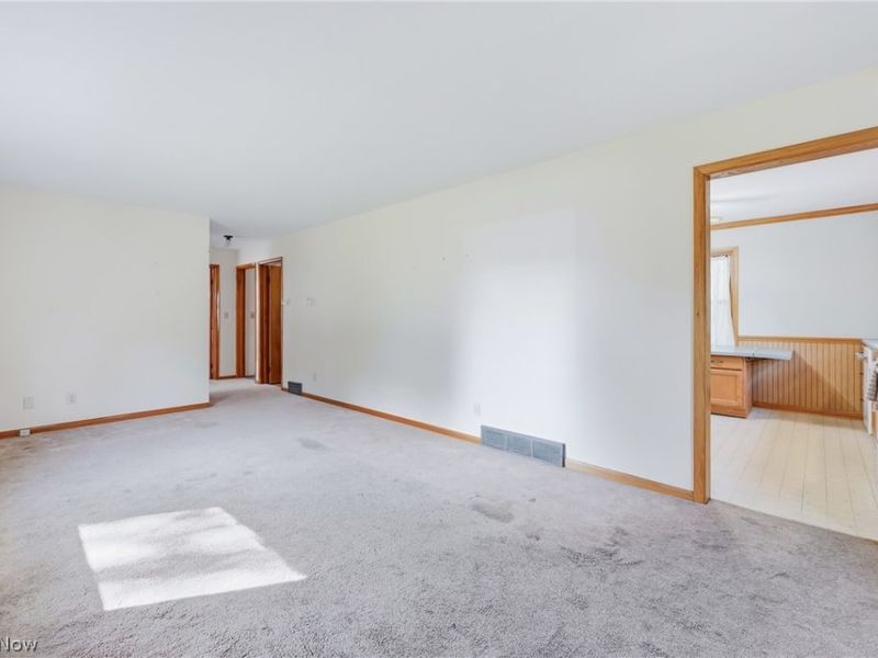 927 Barclay Avenue, Salem, OH 44460 Photo 8