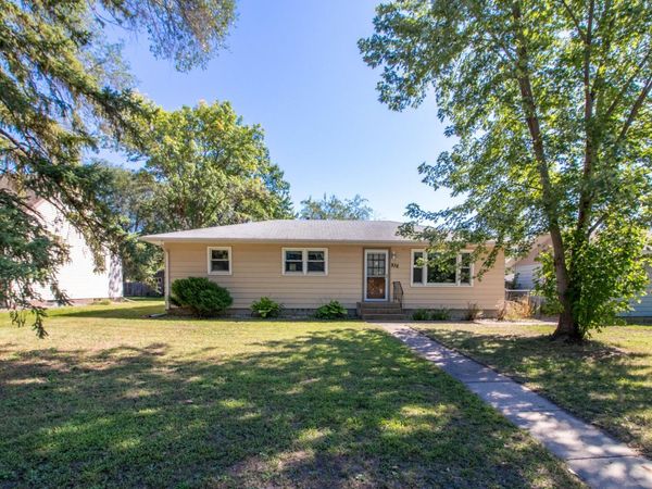 838 37th Avenue N, Saint Cloud, MN 56303