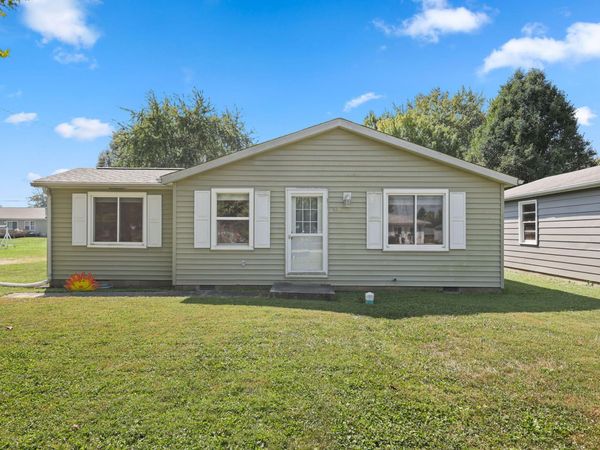 911 Harrison Street , Frankton, IN 46044