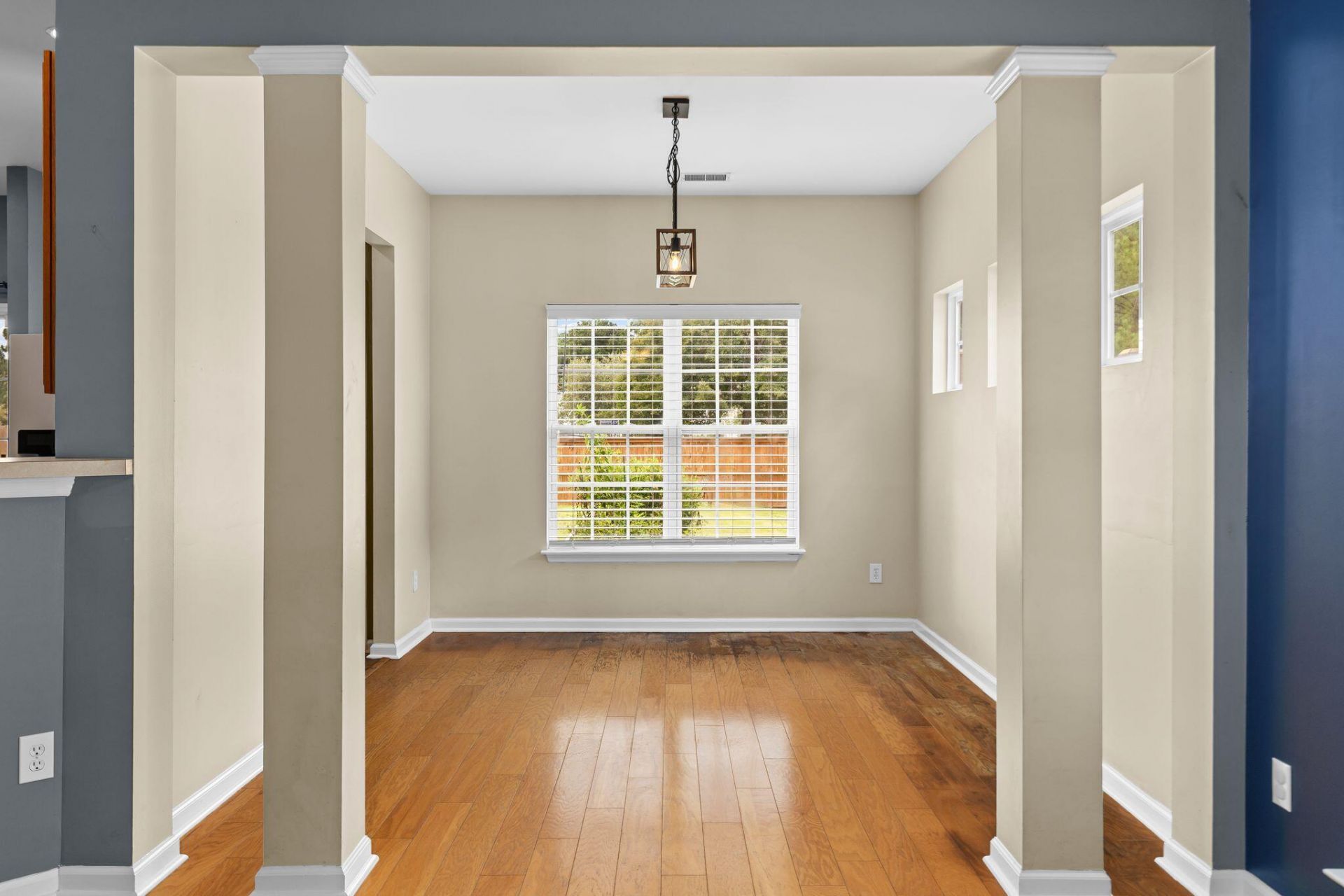 100 Towering Pine Drive Photo 12