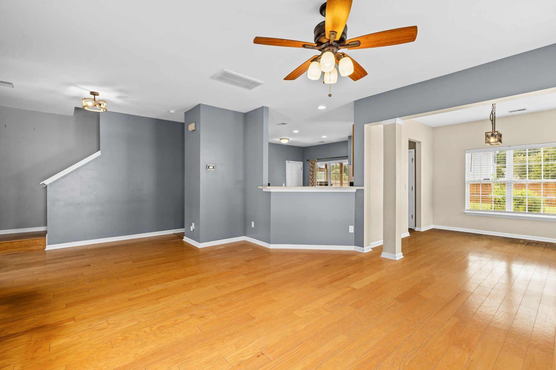 100 Towering Pine Drive Photo 20
