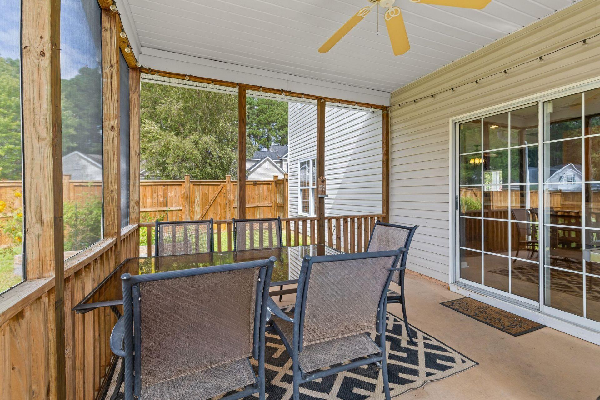 100 Towering Pine Drive Photo 39