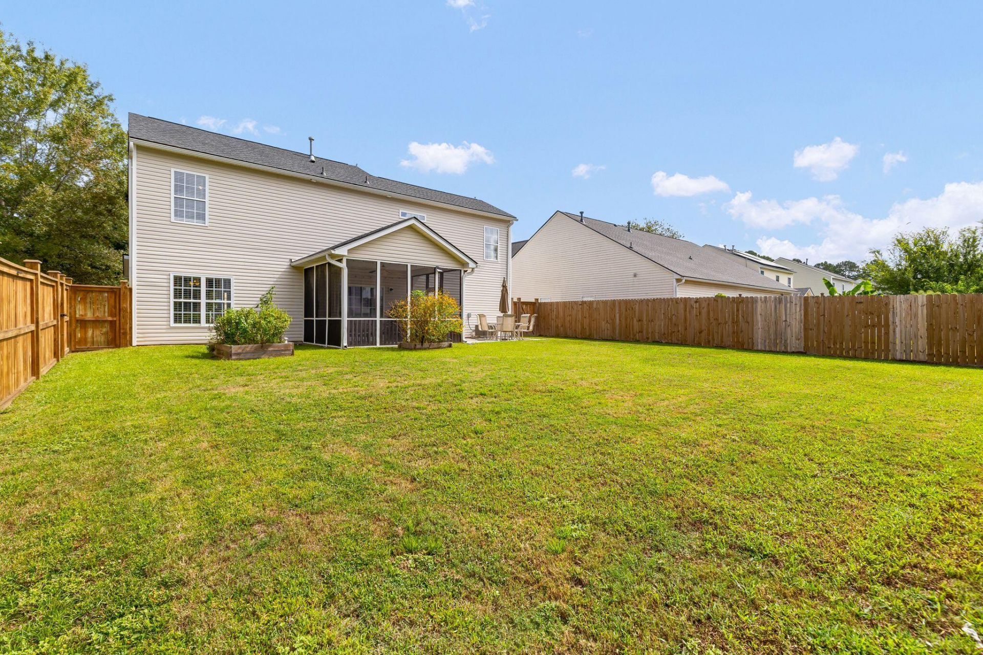 100 Towering Pine Drive Photo 41