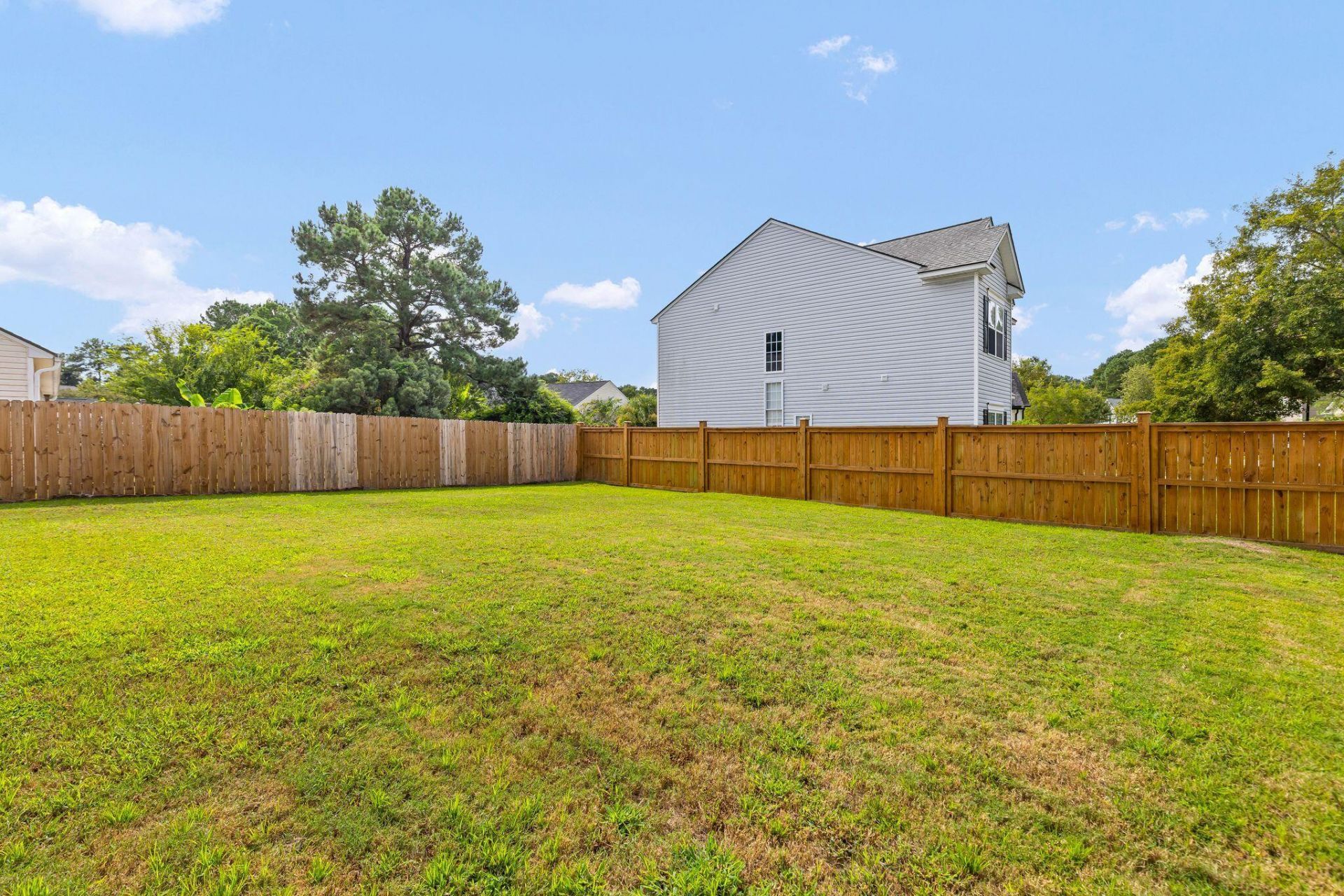 100 Towering Pine Drive Photo 43