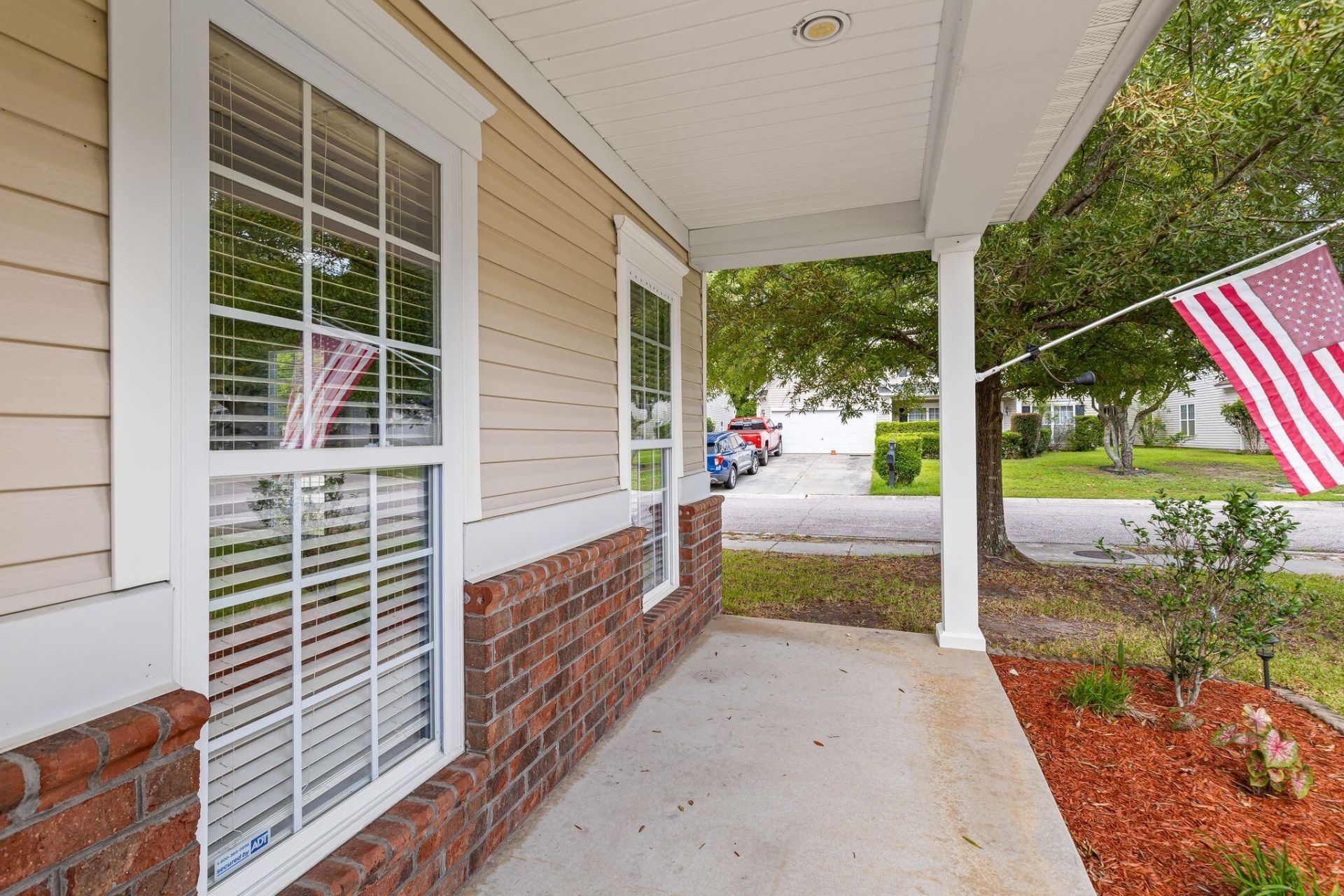 100 Towering Pine Drive Photo 6