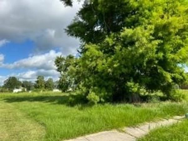 1944 SUGAR MILL Drive, St Bernard, LA 70085