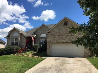 2060 Rose Bay Road, Versailles, KY 40383