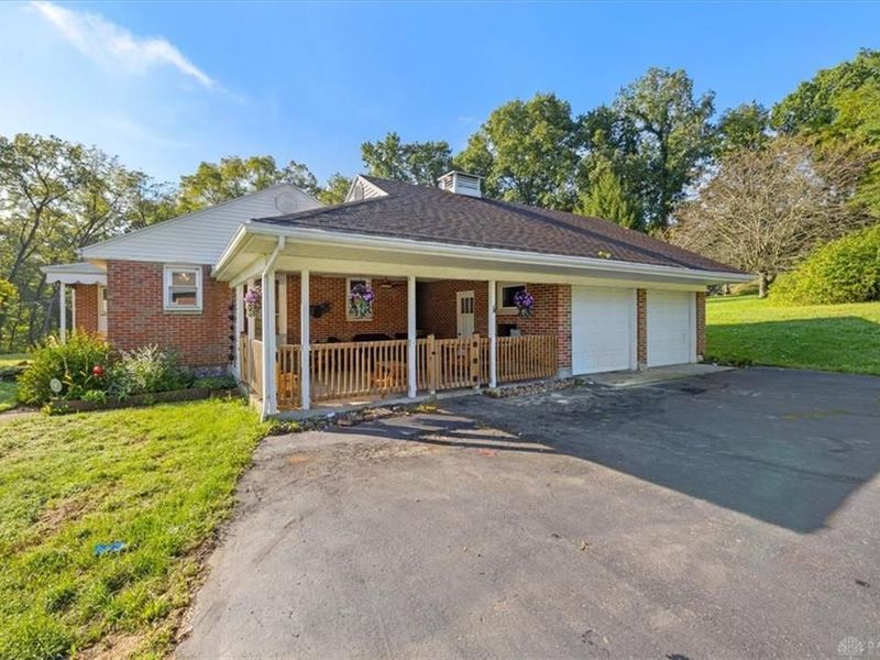 2065 State Route 235, Xenia Township, OH 45385 Photo 6