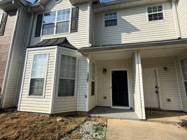 130 Hawkeye Lane, Conyers, GA 30012